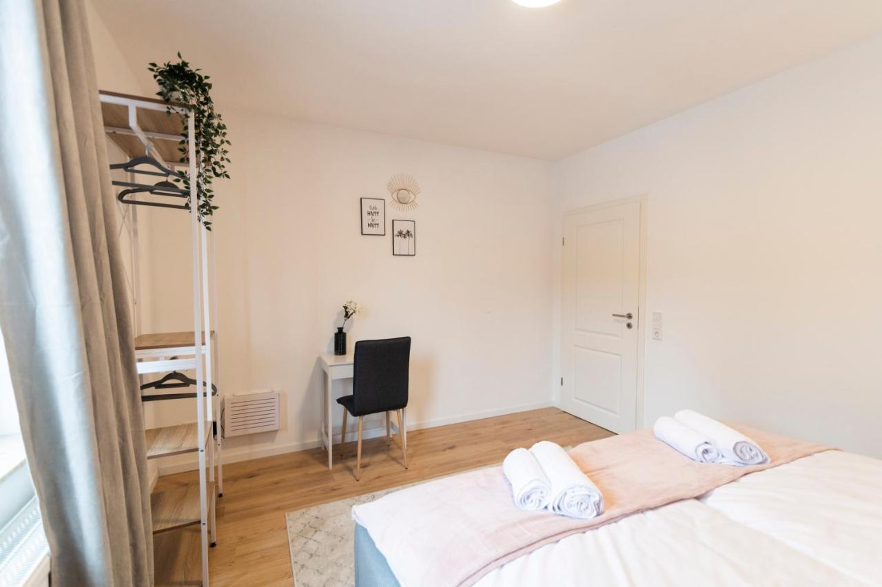 Peter Apartments - Premium Wohnung I 95Qm I 3 Schlafzimmer I Grosses Bad I Kueche I Wohnzimmer I Tv Fulda Exterior foto