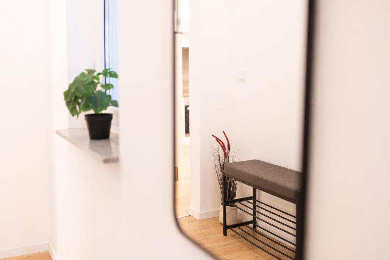 Peter Apartments - Premium Wohnung I 95Qm I 3 Schlafzimmer I Grosses Bad I Kueche I Wohnzimmer I Tv Fulda Exterior foto